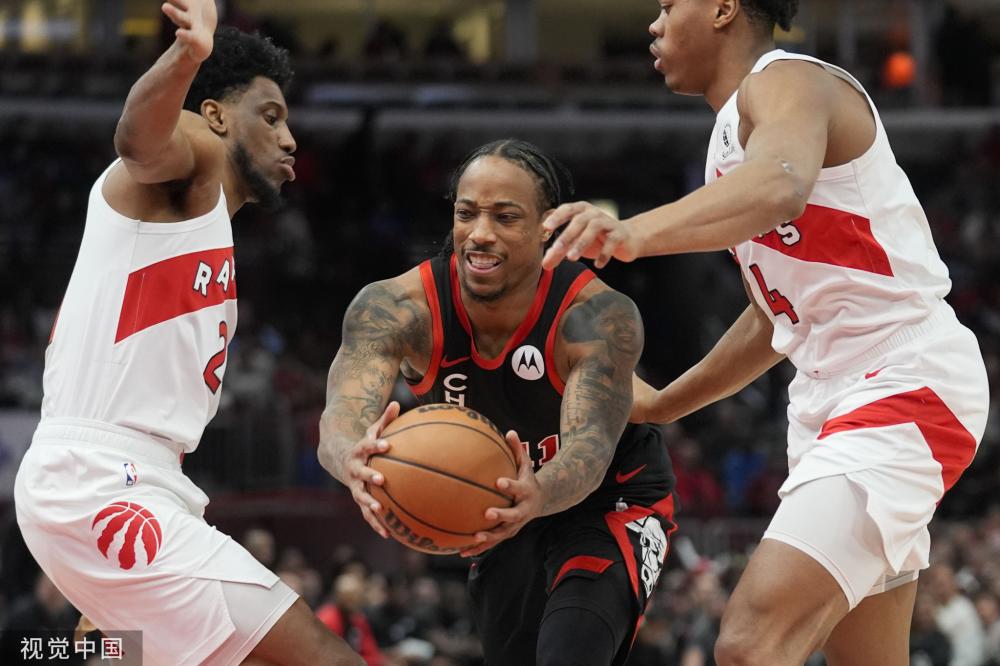 中最引人入 中最引人入