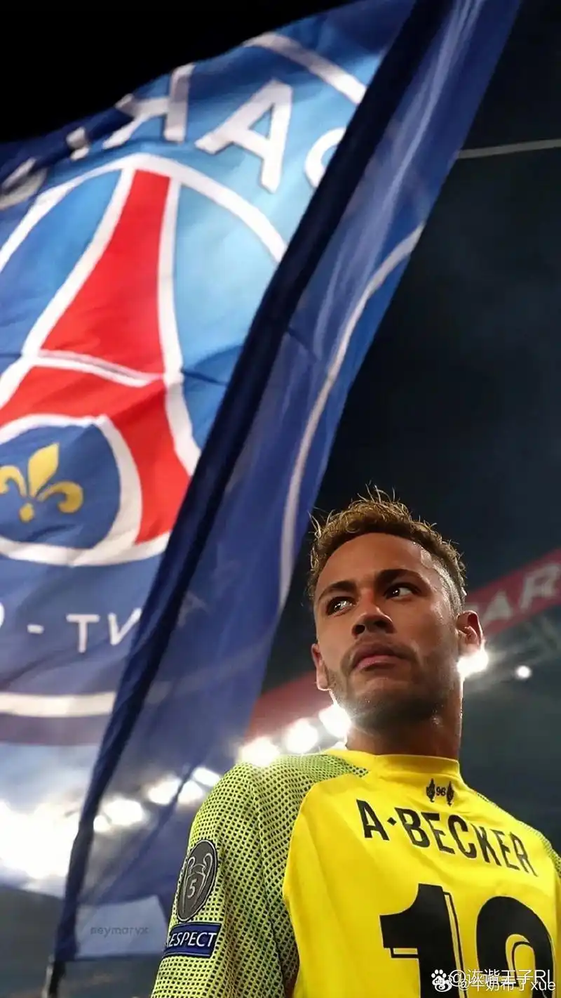 多球迷的目 多球迷的目