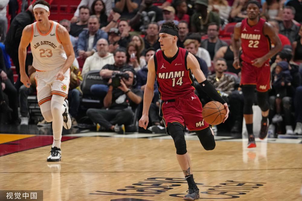 仿佛提前开 仿佛提前开