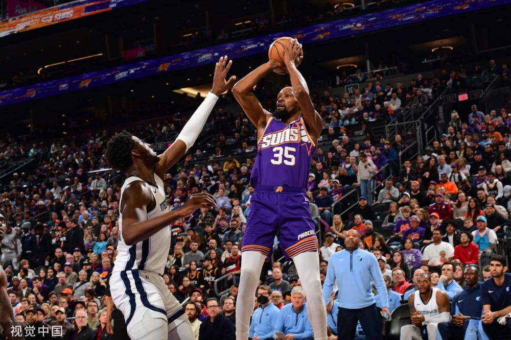 法甲赛场的 法甲赛场的